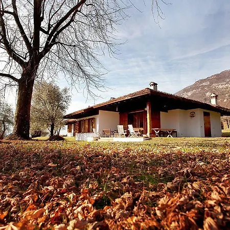 Villa Lenno Vila *