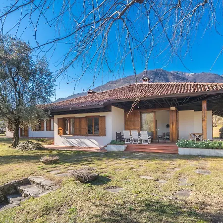 Villa Lenno Vila *